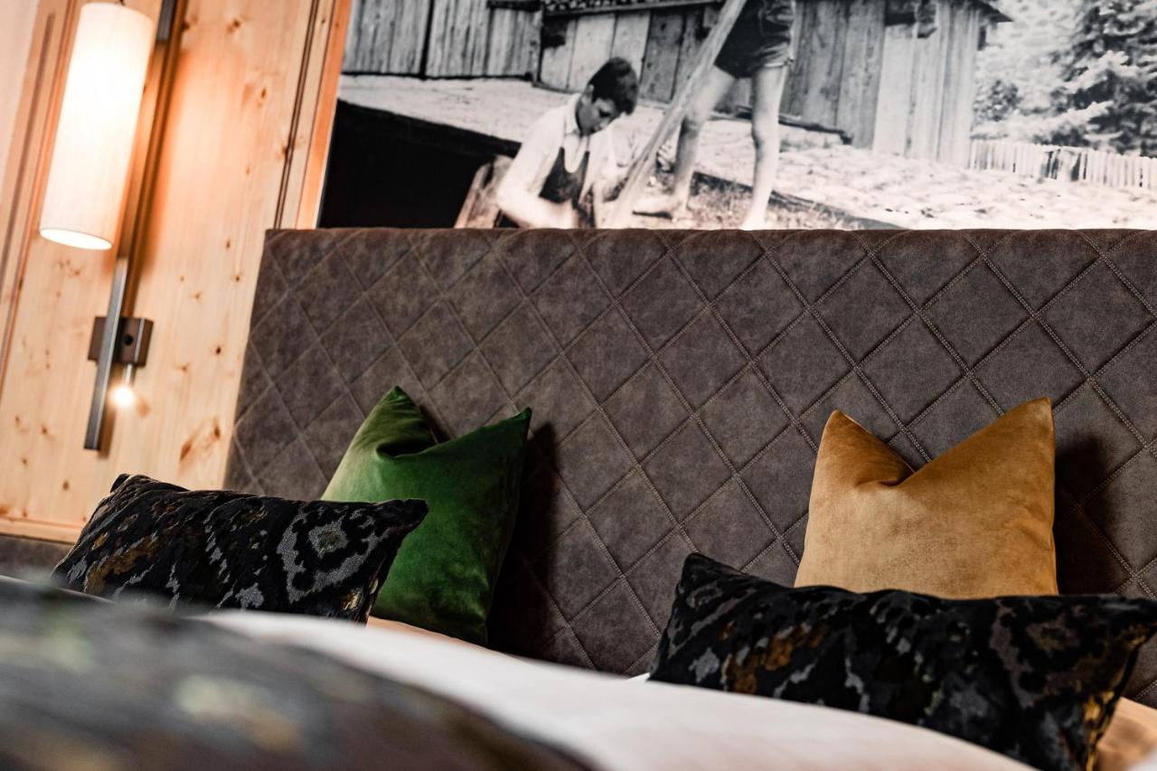 Hotel Brunnhofer Tirolo Eksteriør billede
