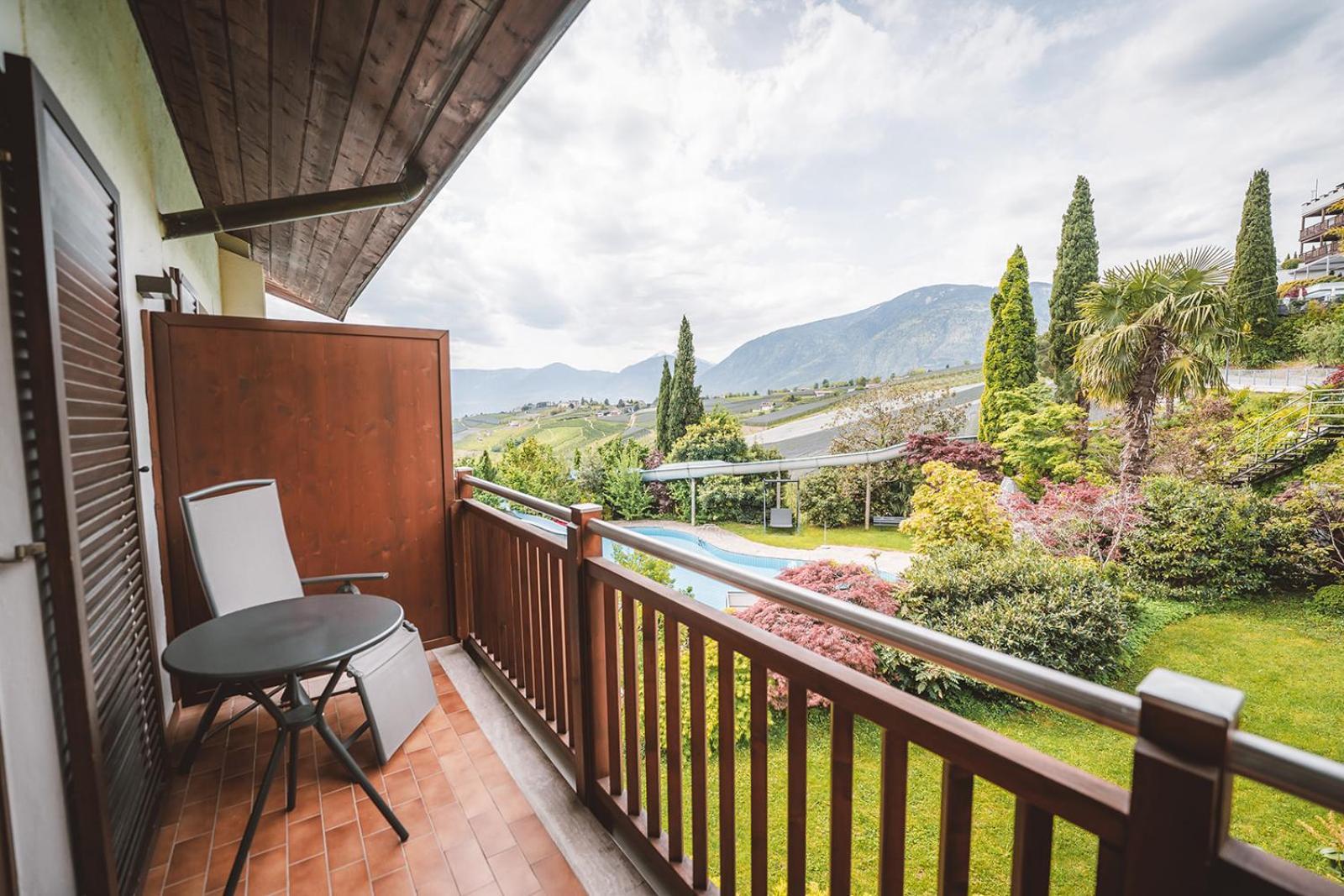 Hotel Brunnhofer Tirolo Eksteriør billede
